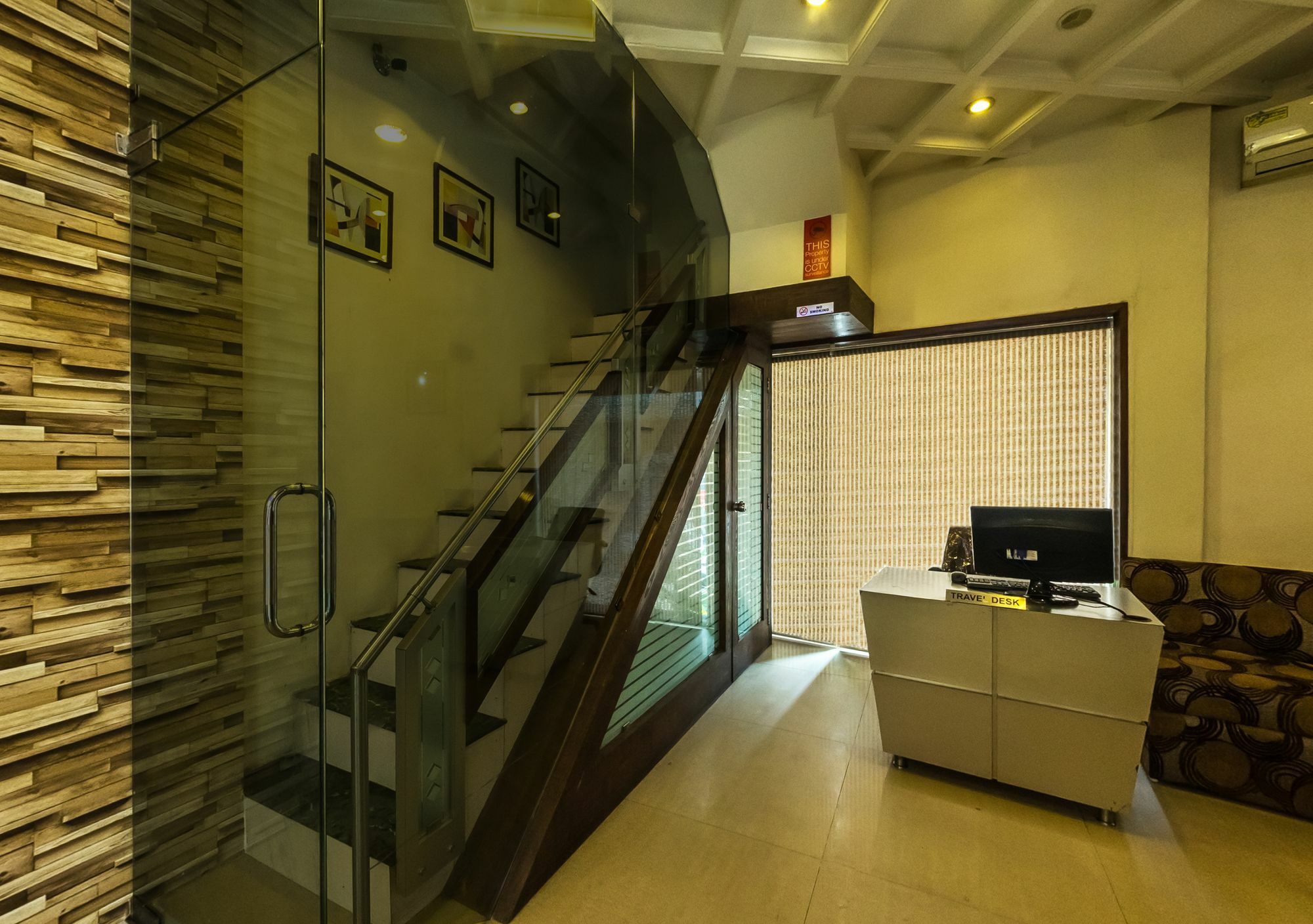 Oyo Flagship 19003 Hotel Rudra Mahal Ахмедабад Екстер'єр фото
